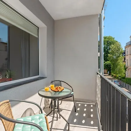 Milton By The Sea - Baltica Апартаменты *